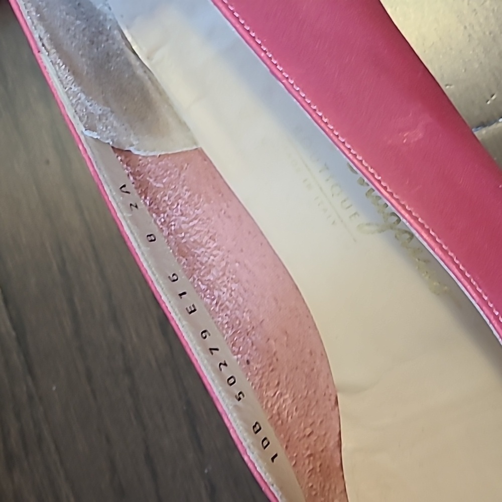 EUC Salvatore Ferragamo flats - Picture 9 of 12